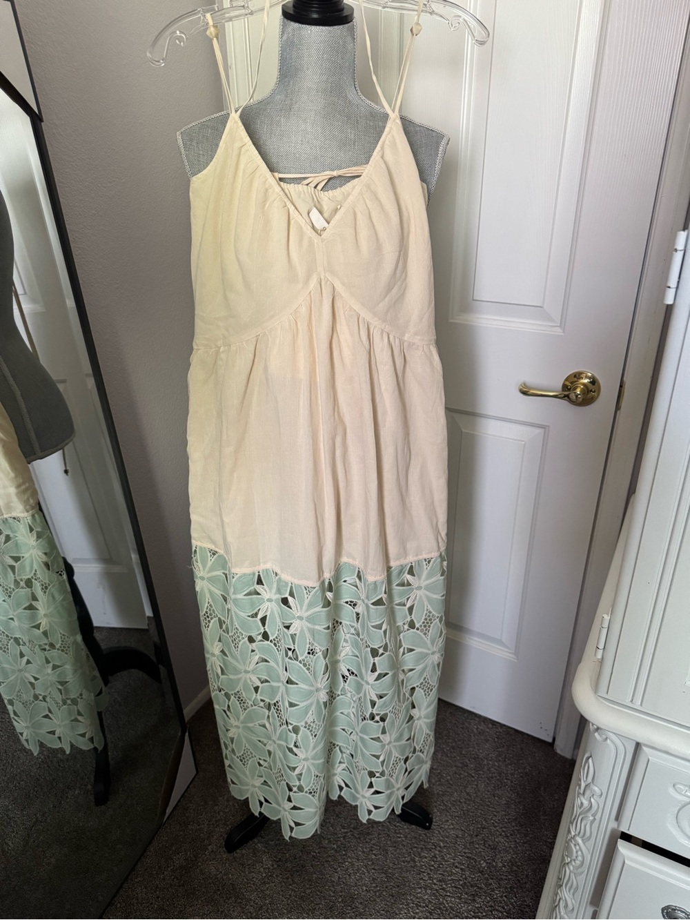 Women’s Cream and Mint Lace Maxi Dress – Strappy Summer Style